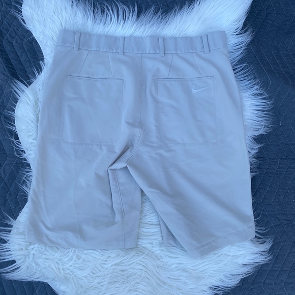 [Nike] Flex Hybrid Golf Shorts Khaki - Picture 6 of 8